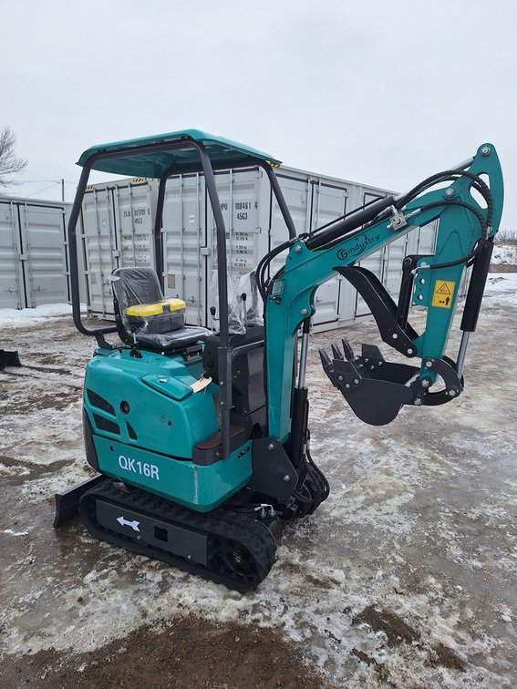 2025 CFG Mini Excavator, Model QK16R, Unused