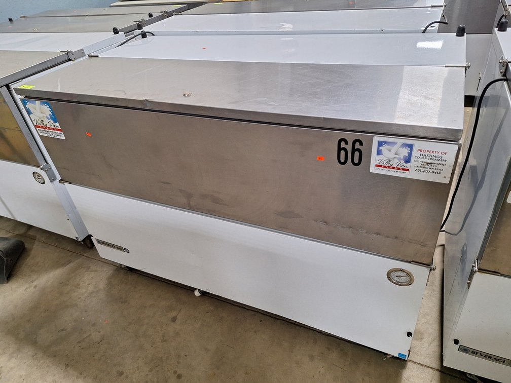 Beverage Air Milk Cooler on Wheels, Model SM58N-W, 1 PH, 58"x31"x40"