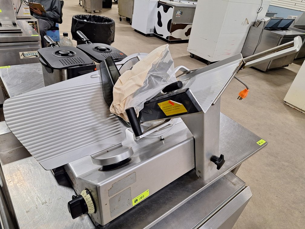 Bizerba Meat Slicer, Model SE12D, 1 PH