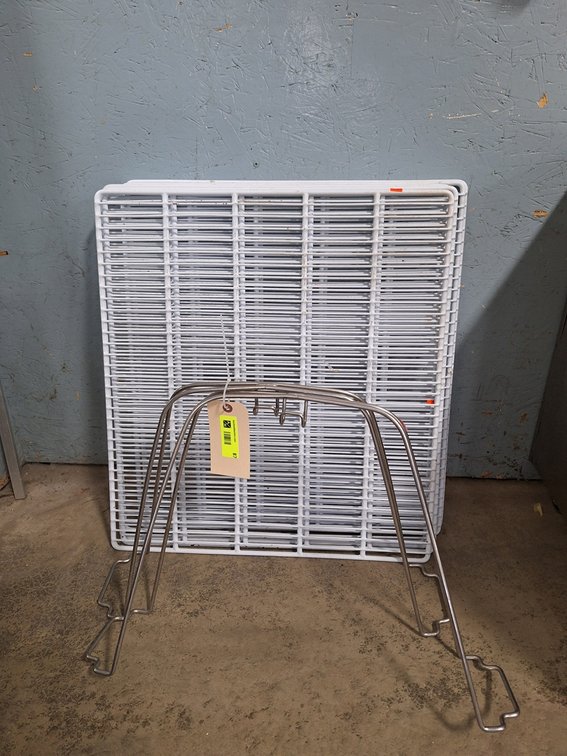 Assorted Wire Shelving