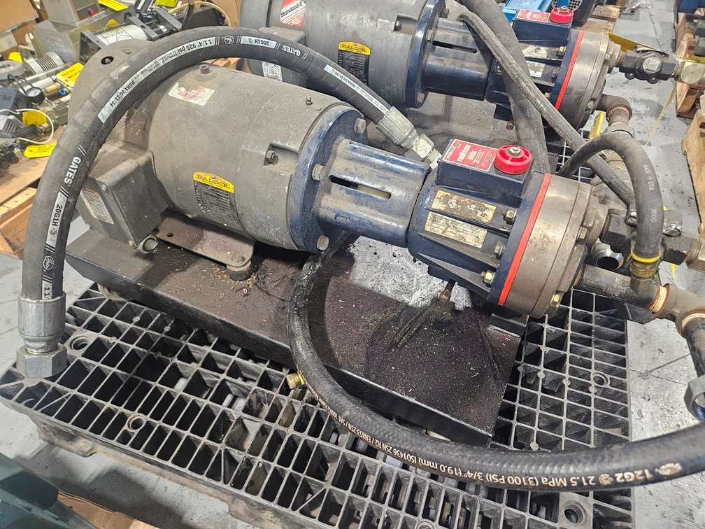 Baldor CM3708T 5 HP Motor with Hydracell Pump on Cart, 208-230/460V, 3 PH, 1160 RPM