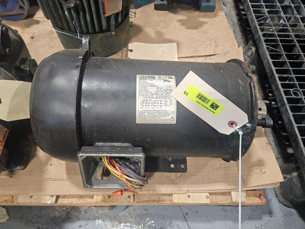 Weg 00318ET3E182TC-S 3 HP Motor, 208-230/460V, 3 PH, 1765 RPM