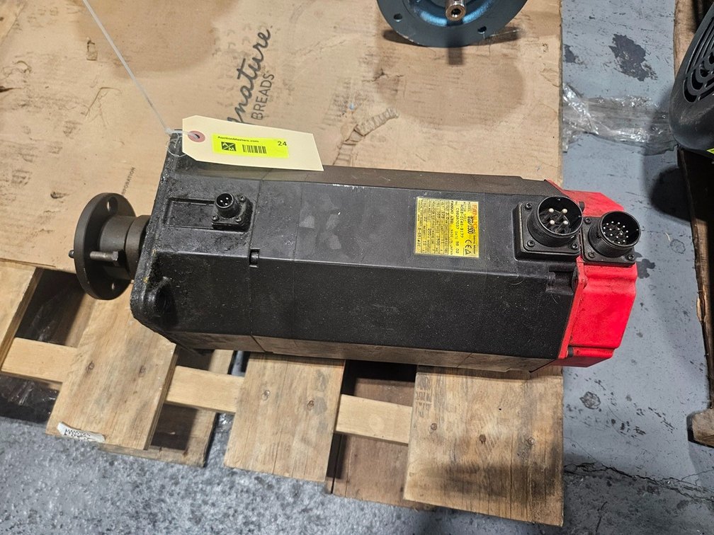 Fanuc 022/1500 AC Servo Motor, 179V, 3 PH, Output 3 KW, 1500 RPM