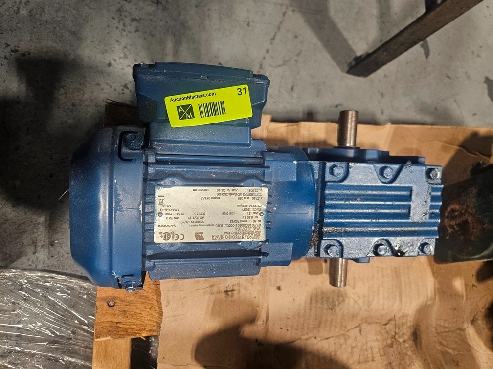 Sew Eurodrive W30 DRS71S4 Motor, .5 S1 HP, 208-360V, 3 PH, 1700/62 RPM