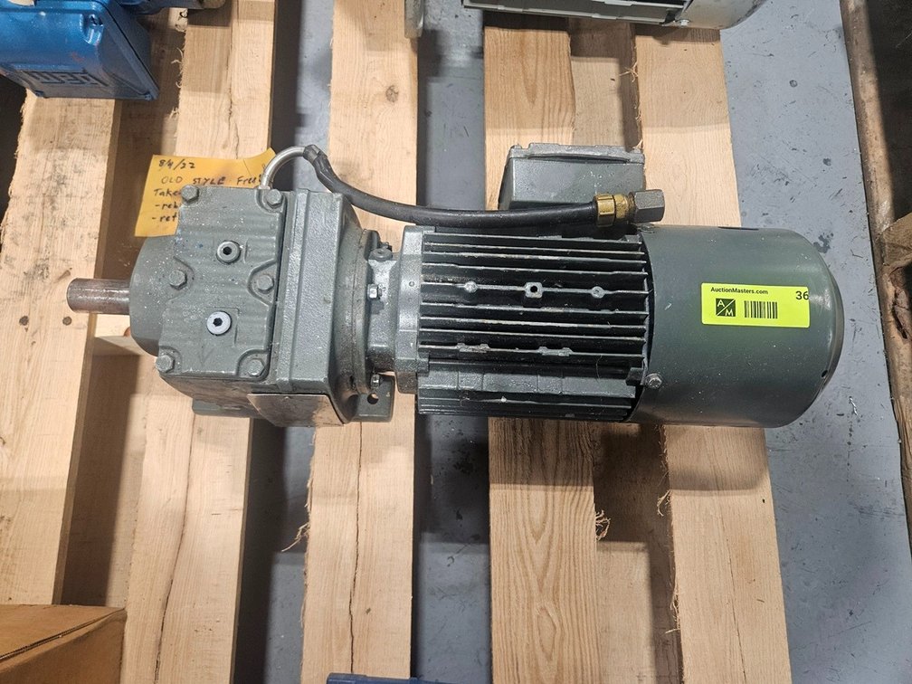 Sew Eurodrive R37 DT80N4/RS Motor, 1380/1680 RPM, 75 KW S1, 3 PH