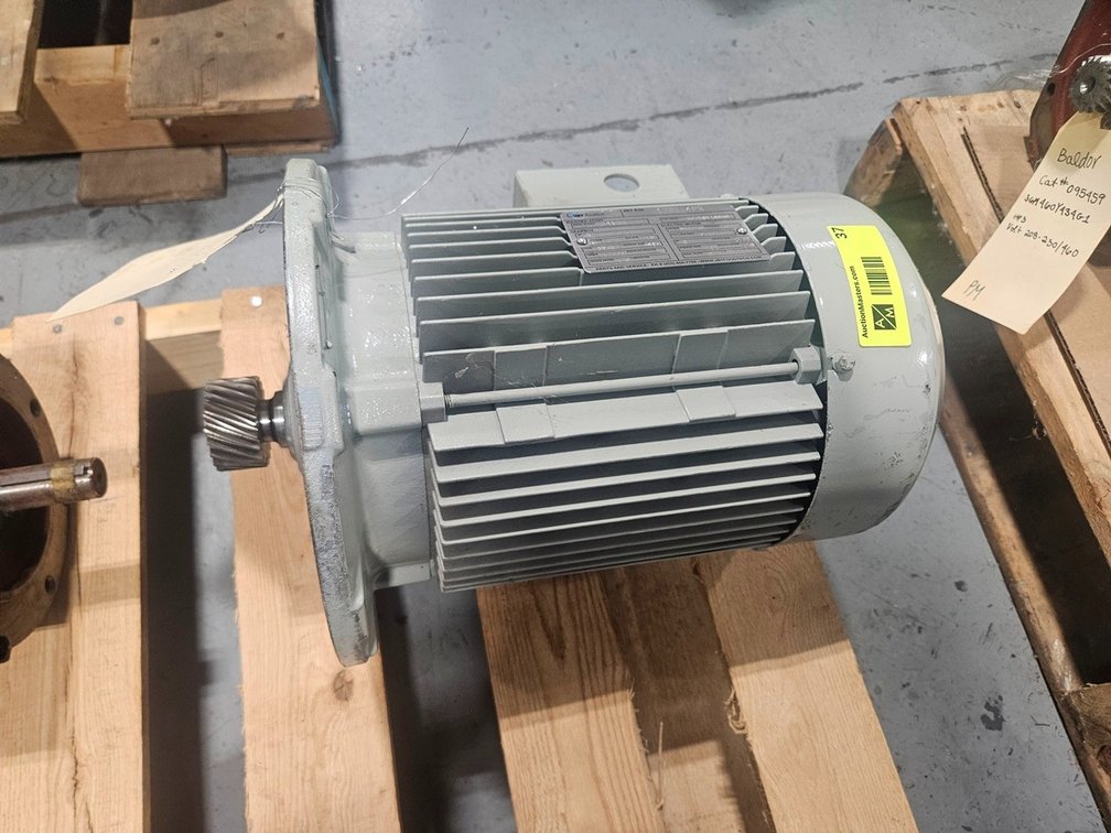 JBT R873DV100M4 3 HP Motor, 266/460V, 1730 In/18 Out RPM