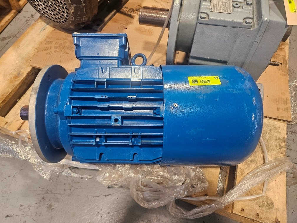 MT Motori 2.2 KW Motor, 230/400V, 700 RPM