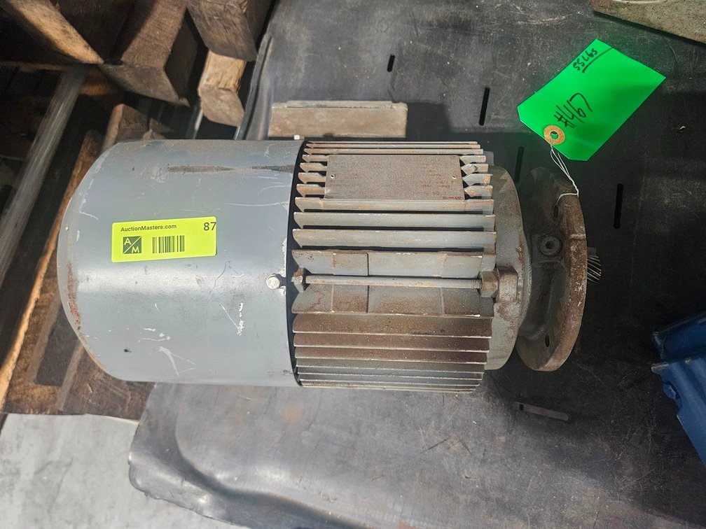 Sew Usocome 1.1 KW Motor, 377/480V, 3 PH, 1730/16 RPM