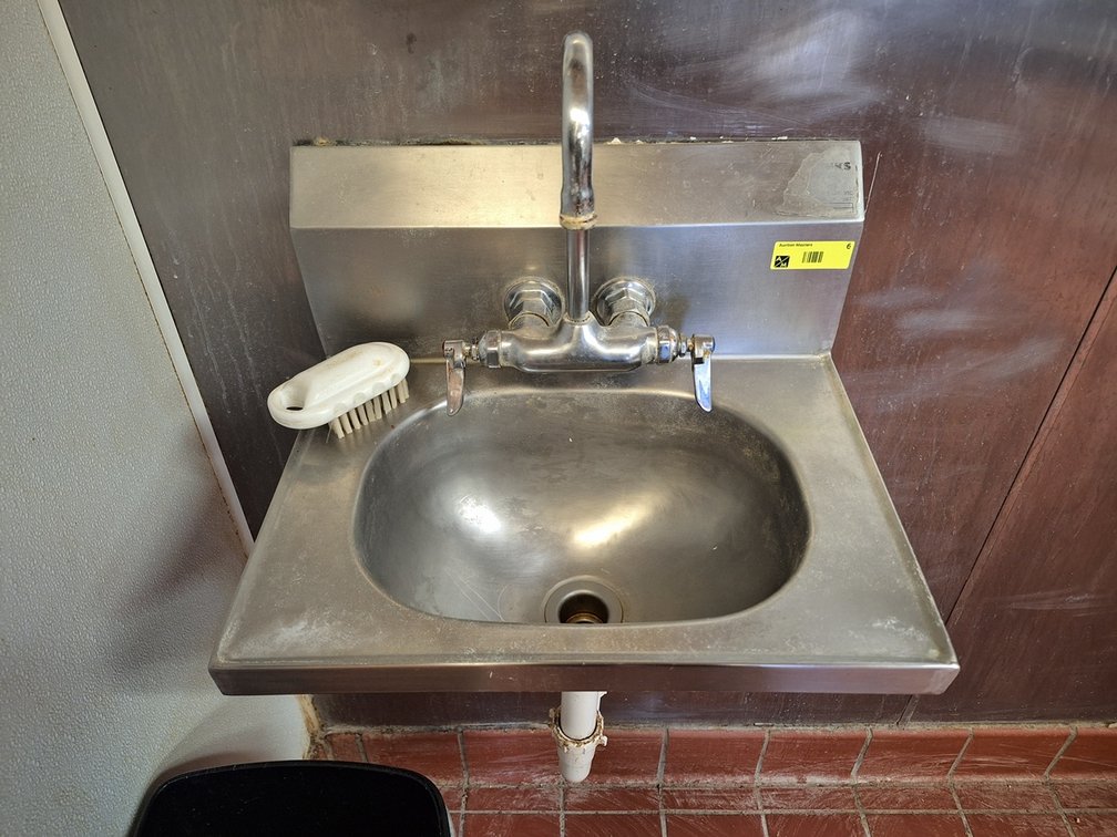 SS Hand Sink, 19"x15"x19", Soap and Towel Dispenser