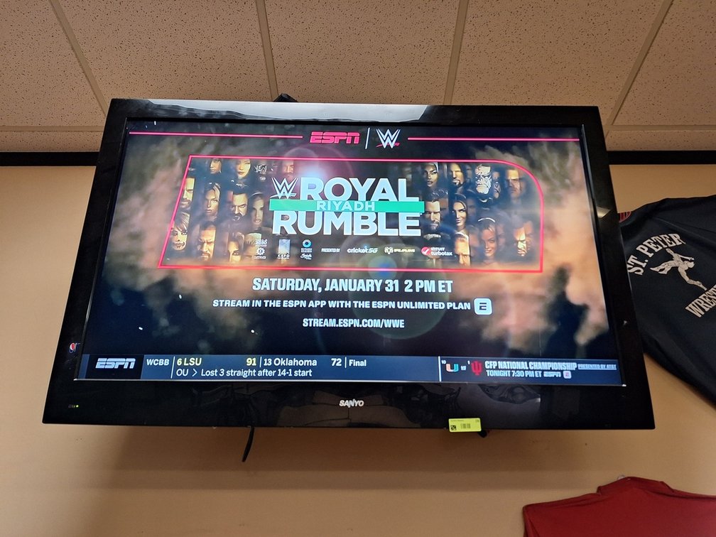 Sanyo 55" LED TV with Wall mount