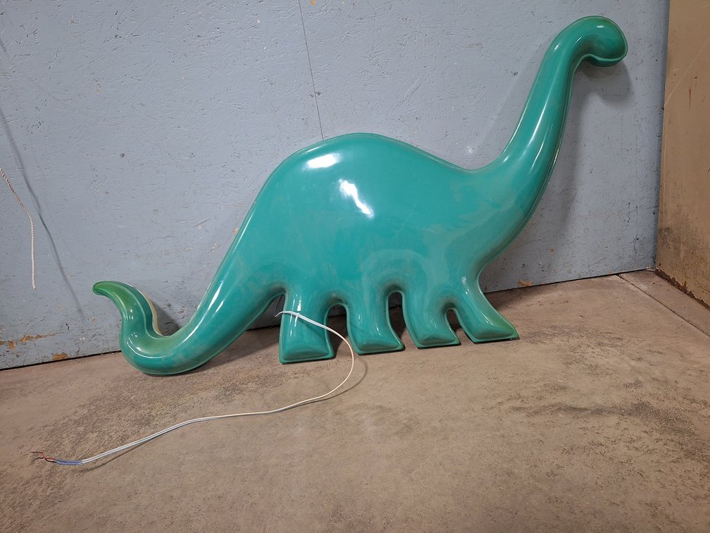 Sinclair LED Lighted Dinosaur, 64"x35"