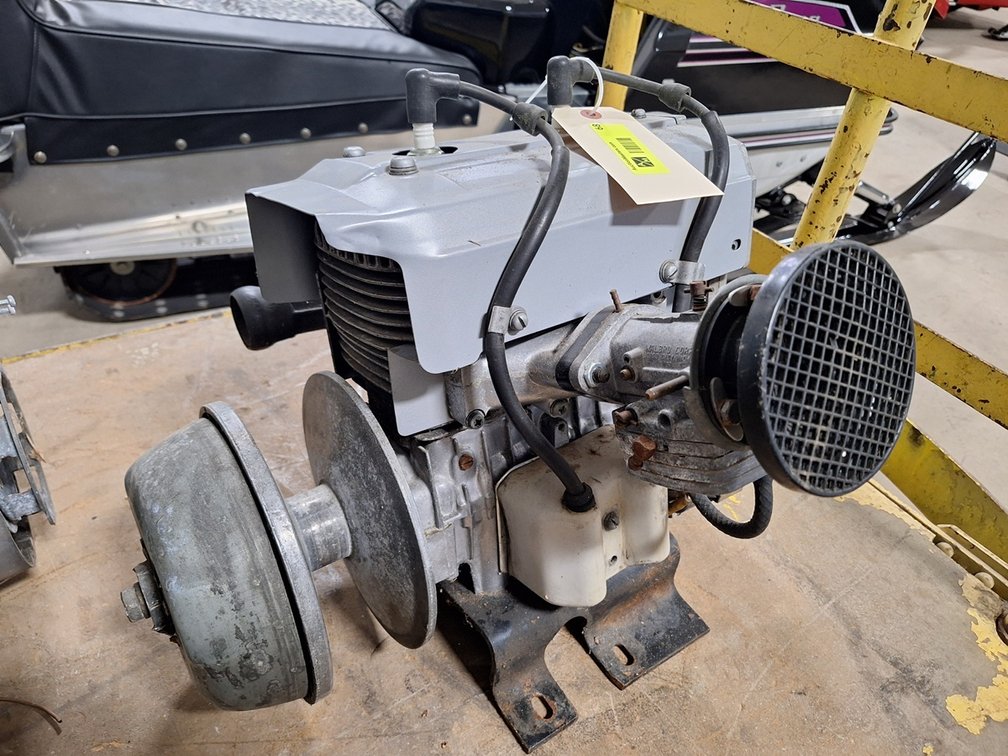 Kawasaki 440 Motor with Clutch
