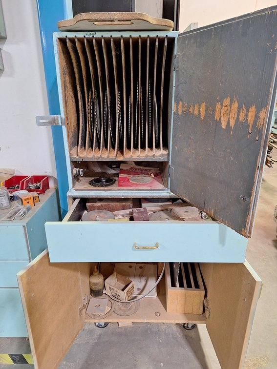 Cabinet on Wheels with Assorted Saw Blades