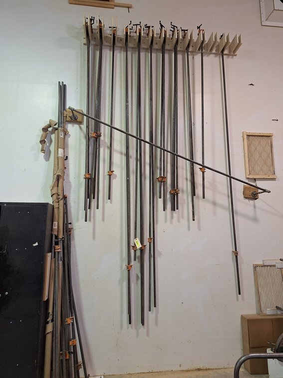 Approx. 31 Clamps, 4' to 13'