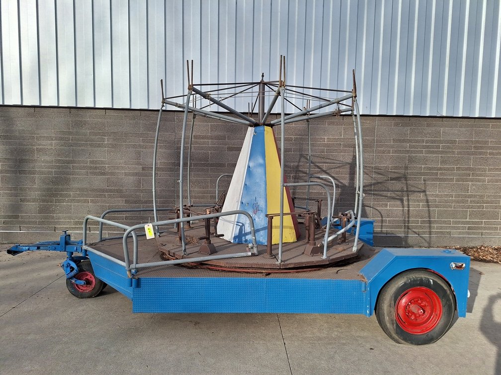 Vintage Tow-Behind Children's Carousel with 7 Horses and Related, 16'x7.5'x8'