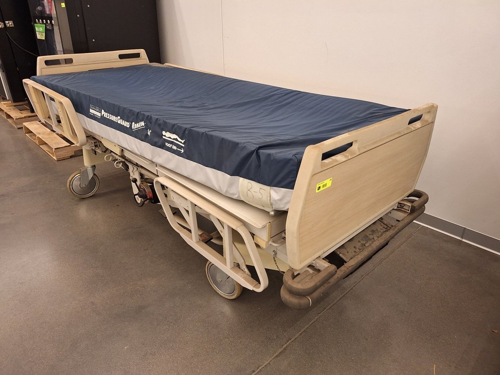Renan Pressure Guard 84" Rolling Hospital Bed