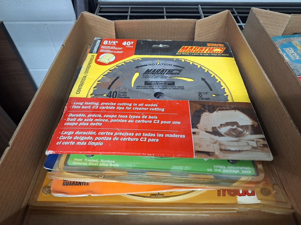 Assorted Saw Blades