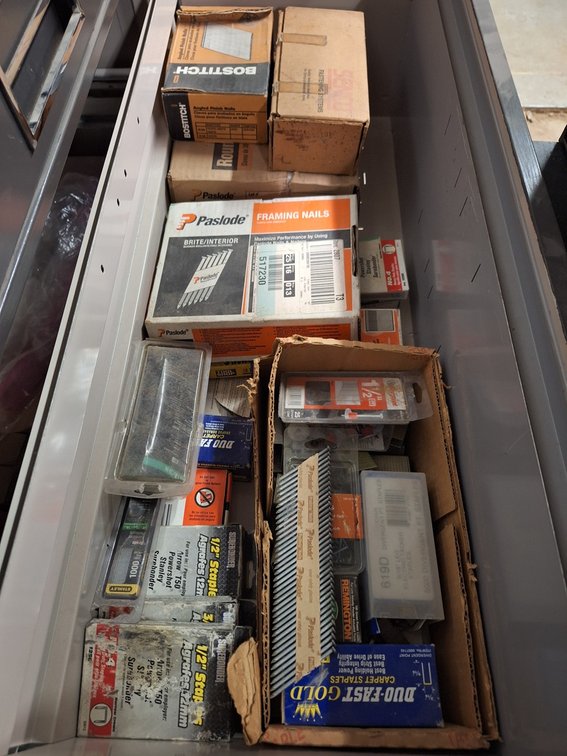 Contents, Assorted Fasteners