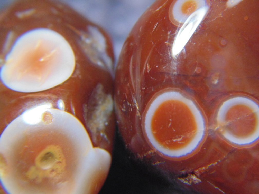 A pair of Lake Superior Agates with fortification and eyes, 1.9 ozs