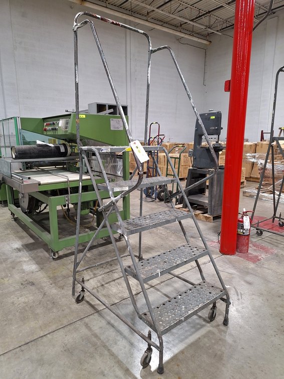 Rolling Ladder, 48" Top Step