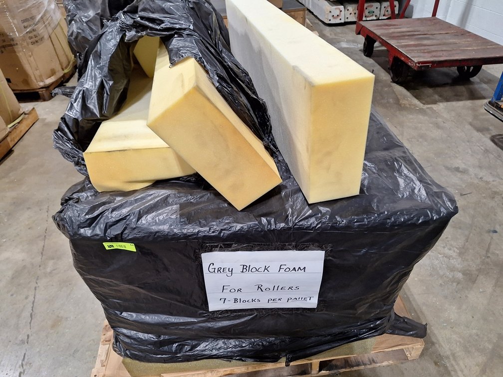 Pallet Gray Block Foam for Rollers