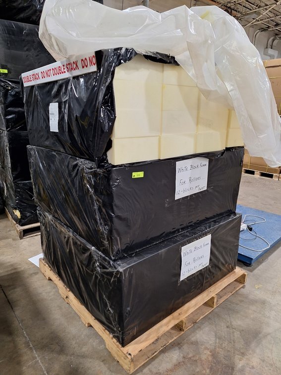 Pallet- White Block Foam for Rollers