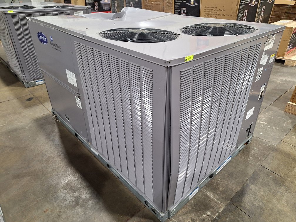 Carrier Weather Command AC Unit, Model: 48FCEM12A2M5A6W1F0, SN: 0223P70825