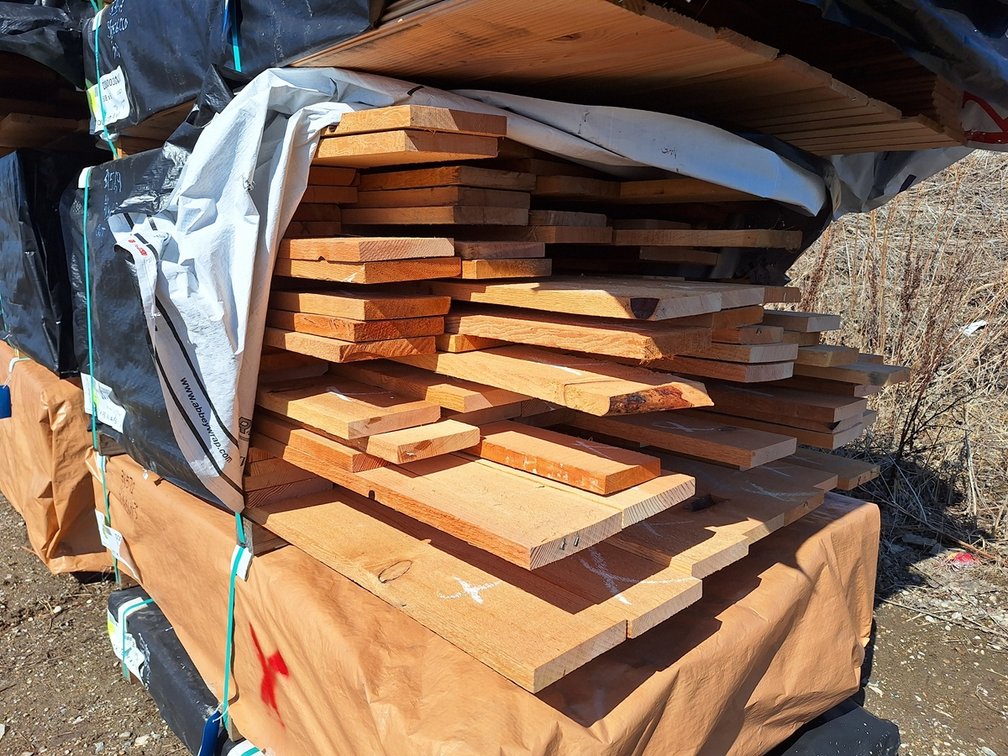 Douglas Fir 1"x6" Full Rough Sawn KD Vert Grain Outs, 3' to 5' Lengths, 636 Linear Feet