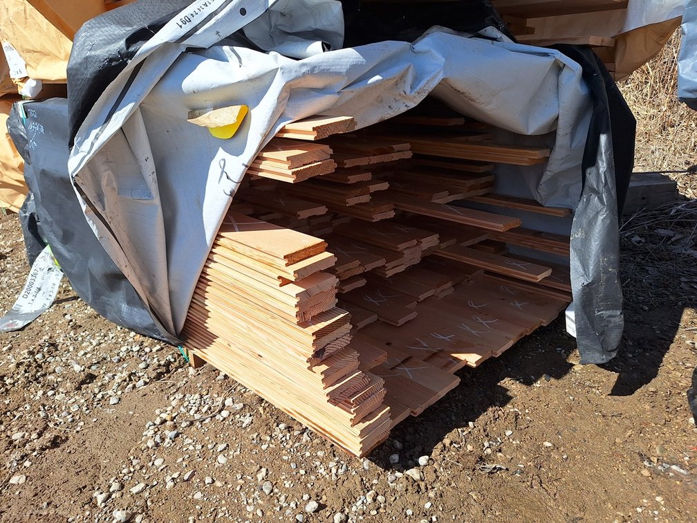 Douglas Fir 1"x4" Flooring Outs KD, 3' to 5' Lengths, 1431 Linear Feet, 372 Sq. Ft.