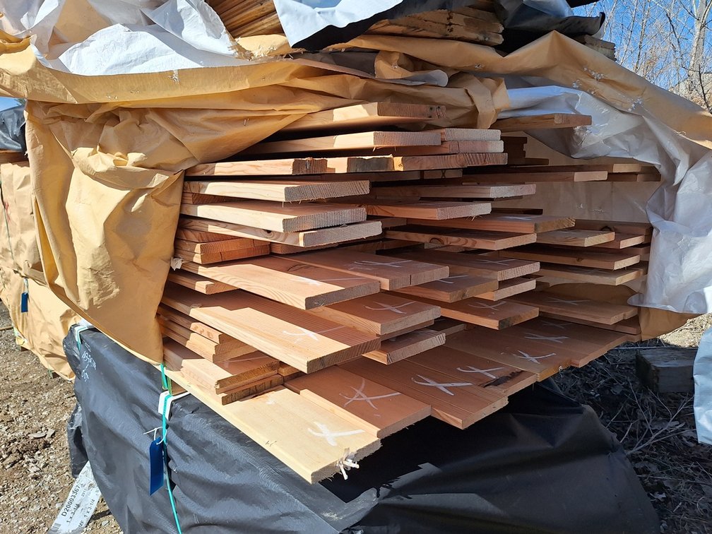 Douglas Fir 1"x6" Surface 4 Sides KD Outs, 3' to 5' Lengths, 976 Linear Feet