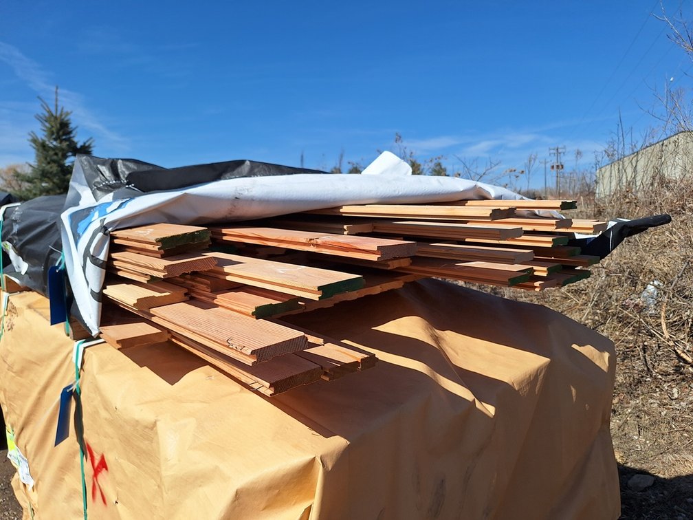 Douglas Fir 1"x4" Flooring Outs KD, 3' to 5' Lengths, 481 Linear Feet, 125 Sq. Ft.