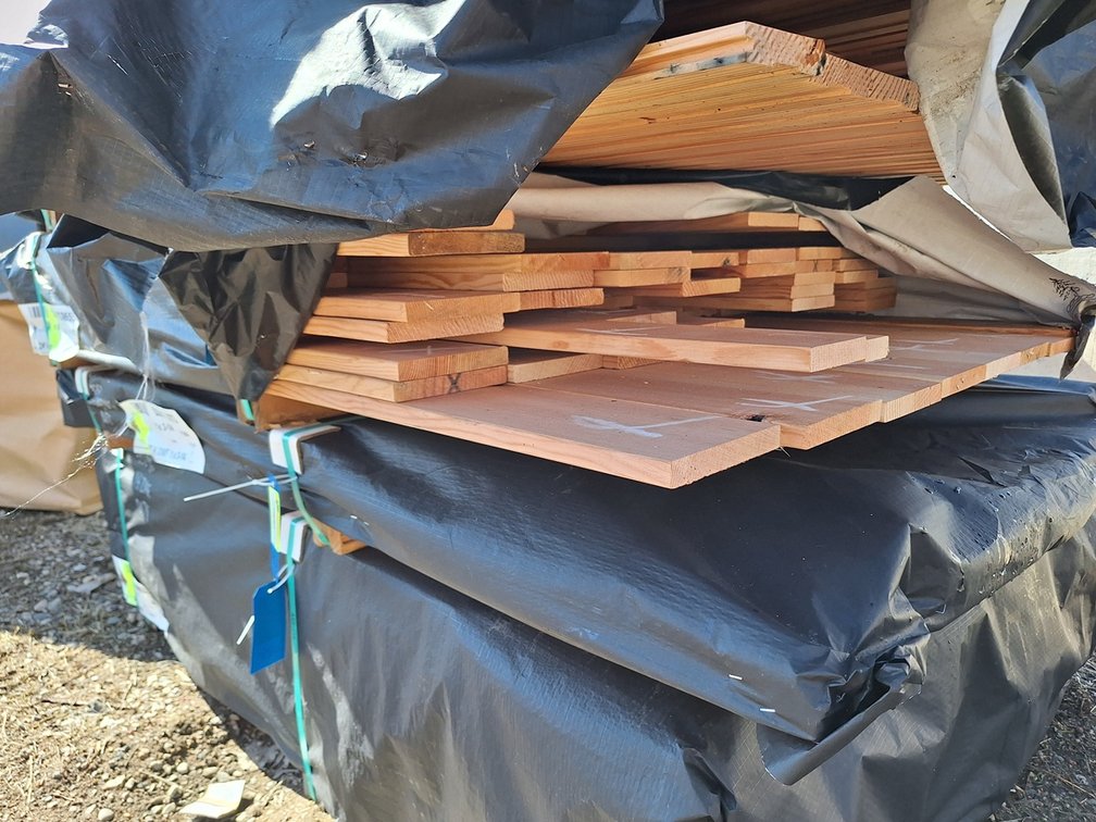 Douglas Fir 1"x6" Surface 4 Sides KD Outs, 3' to 5' Lengths, 279 Linear Feet