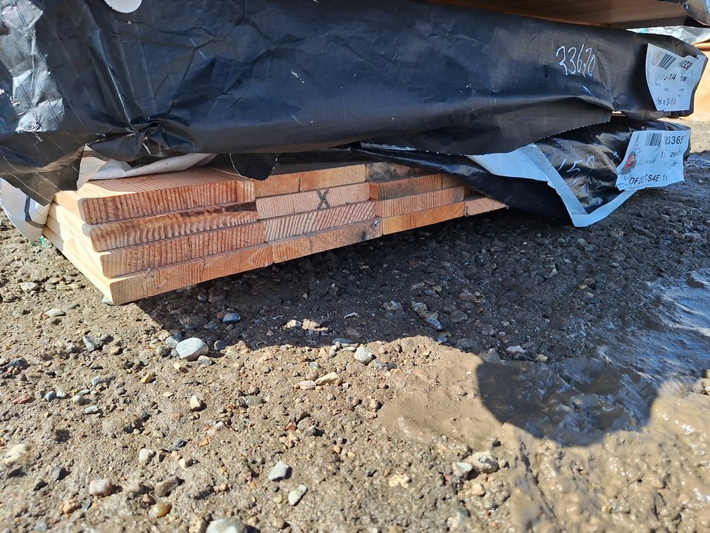 Douglas Fir 1"x6" Surface 4 Sides KD Outs, 11' to 16' Lengths, 388 Linear Feet