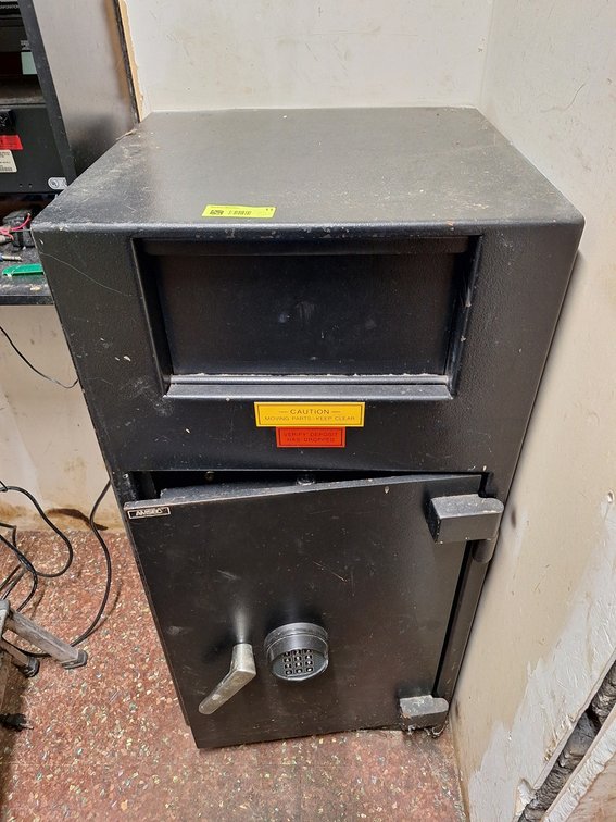 AMSEC Metal Safe, No Combo, 20"x20"x40"