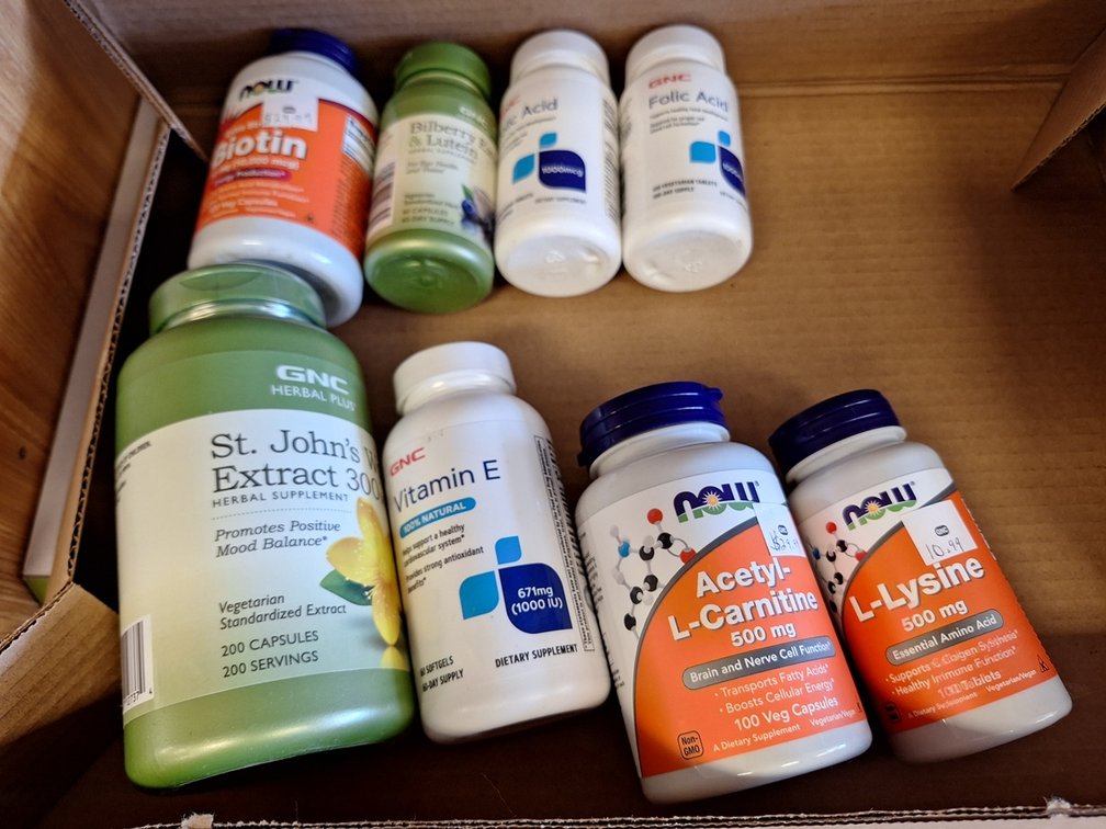 8 Assorted Supplements