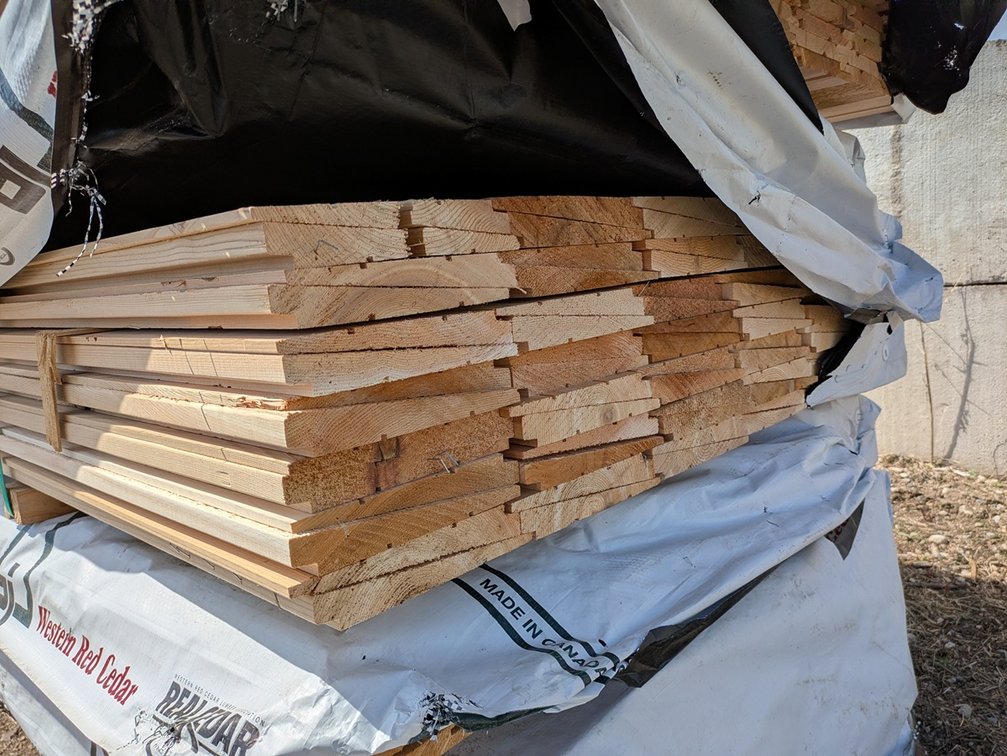 Western Red Cedar 1"x8" Utility Thick Butt Bevel KD R/L, 8' Lenths, 664 Linear Feet, 373 Sq. Ft.