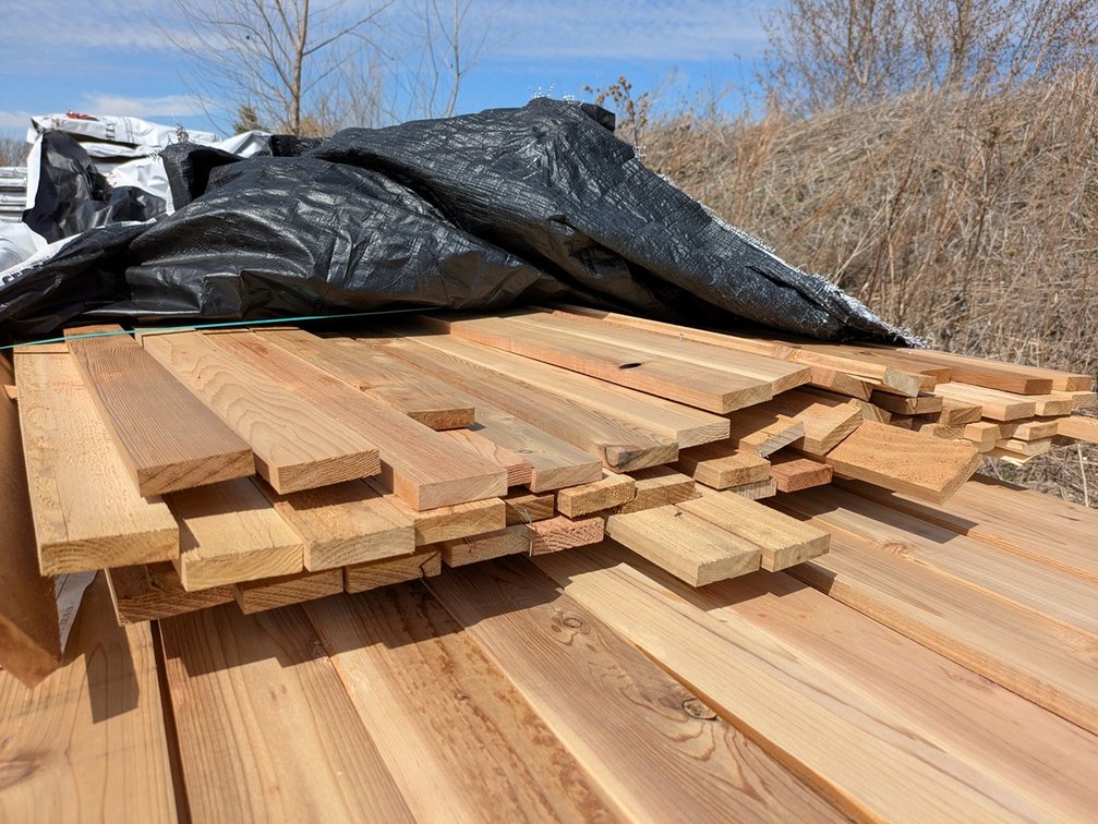 Western Red Cedar 1"x3" Utility S1S2E KD R/L, 14' and 16' Lengths, 904Linear Feet
