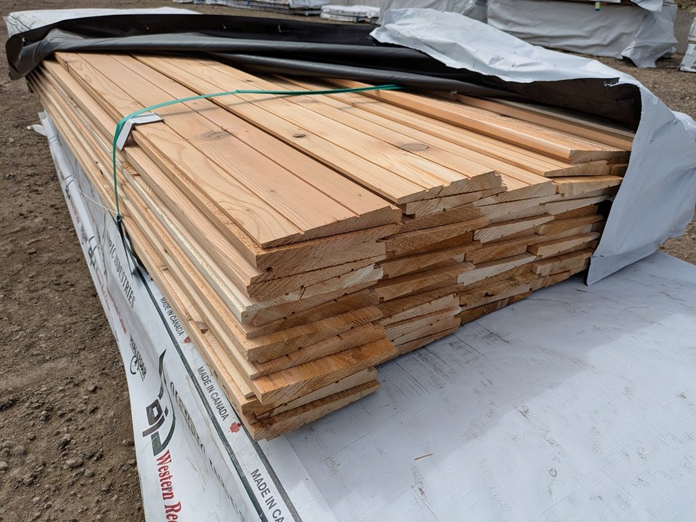 Western Red Cedar 1"x8" Utility Thick Butt Bevel KD R/L, 10' Lenths, 790 Linear Feet