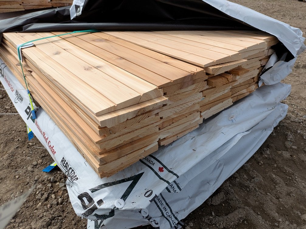 Western Red Cedar 1"x8" Utility Thick Butt Bevel KD R/L, 14' Lenths, 1008 Linear Feet, 556 Sq. Ft.