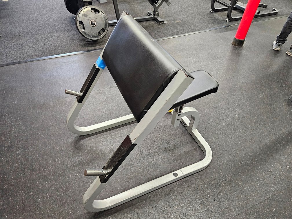 Cybex Preacher Curl Station, Model: 5460-90, Bar Not Included