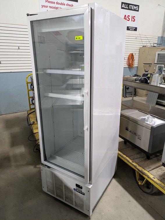 Master-Bilt Display Cooler on Wheels, Model: IMG-23GB, 27"x34"x81"