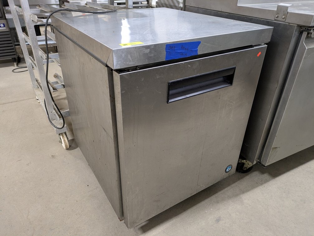 Hoshizaki SS 1-Door Refrigerator on Wheels, Model: UR27B, 27"x30"x34"