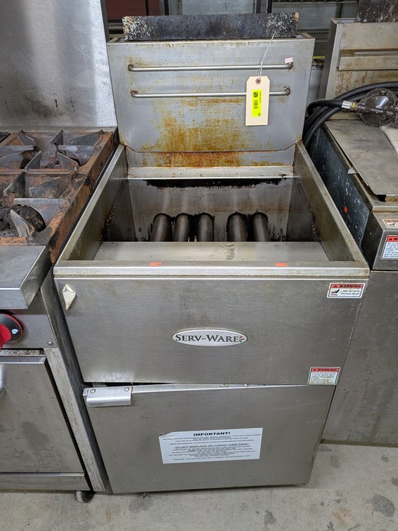 Serv-Ware 21" Natural Gas Deep Fryer on Wheels, Model: SGF--70N