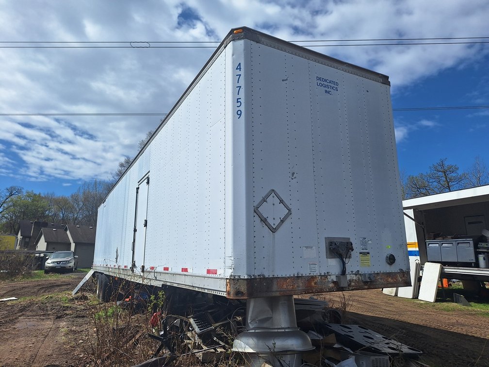 1999 Stoughton 48' Semi Trailer
