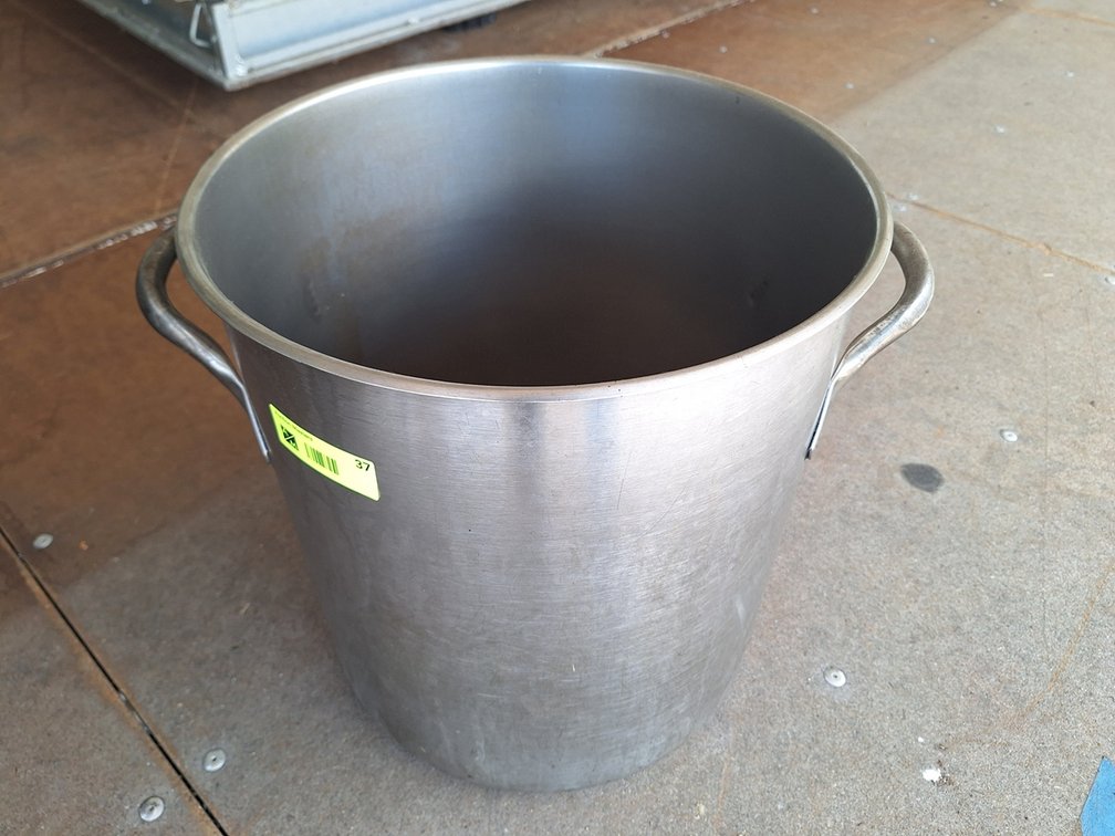 Large Metal Cookpot