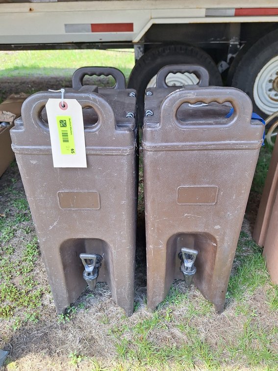 2 Poly Hot Beverage Servers