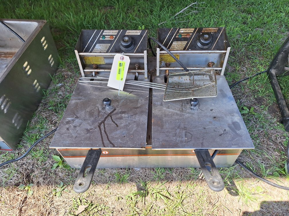 2-Sided Electric Deep Fryer with Related
