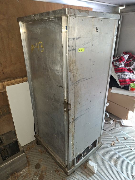 Cres Cor Upright Warming Rack on Wheels, Model: 131UA11B, 120V, 3000W, 25"x31"x70"