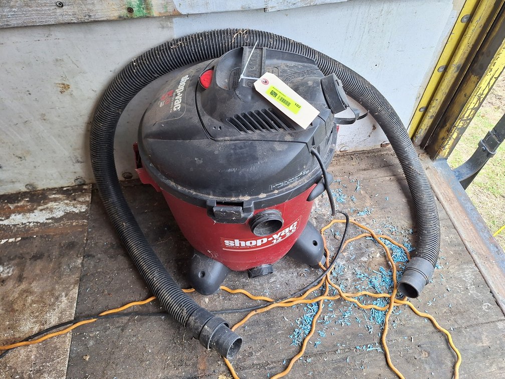 5 HP Shop Vac on Wheels with Hose