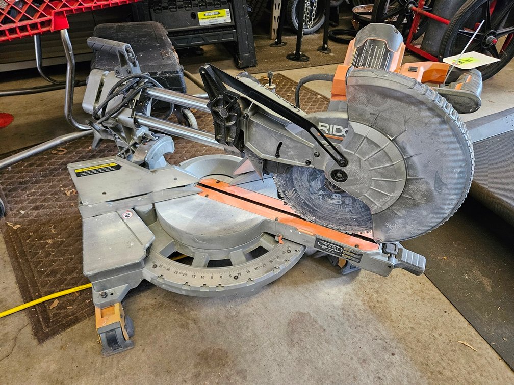 Ridgid R4222T 12" Sliding Compound Miter Saw